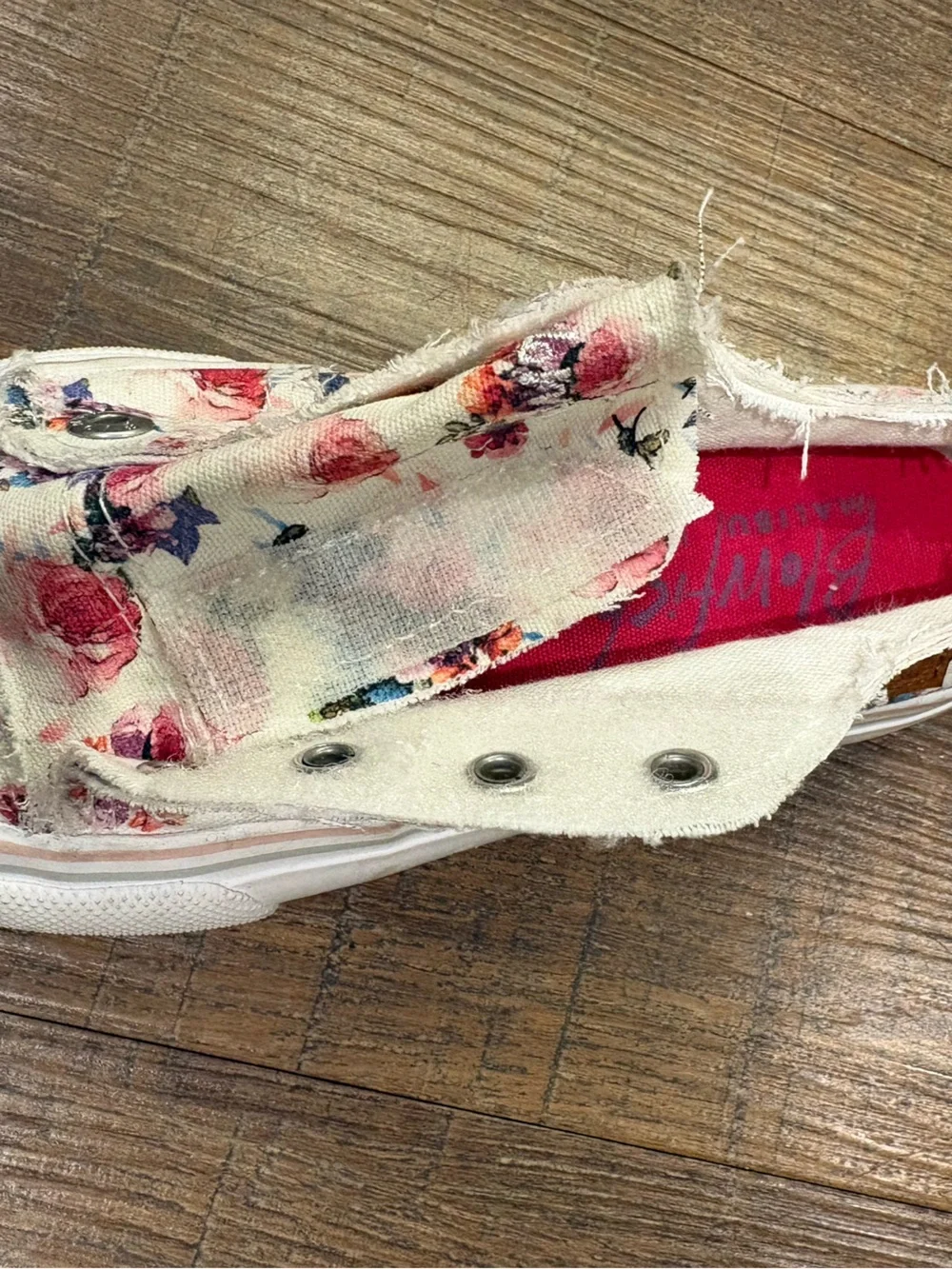 Blowfish Malibu All Play-K Girls Floral Slip-On Shoes Kids Sz 10
